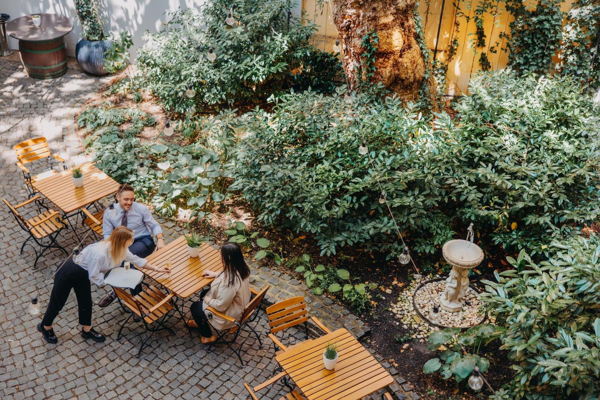 Hotel Adler - Czech Leading Hotels Prague Exterior photo