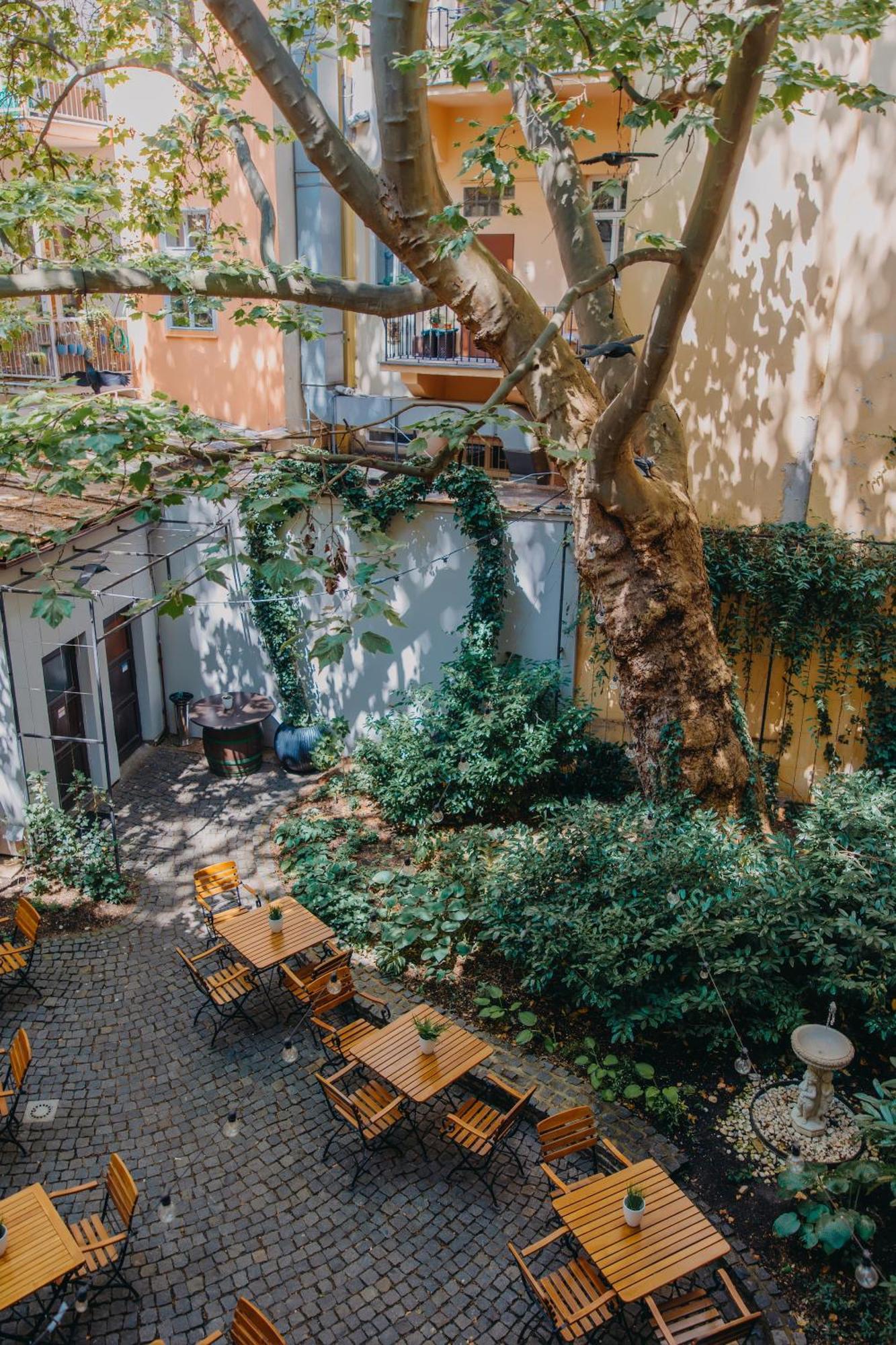 Hotel Adler - Czech Leading Hotels Prague Exterior photo